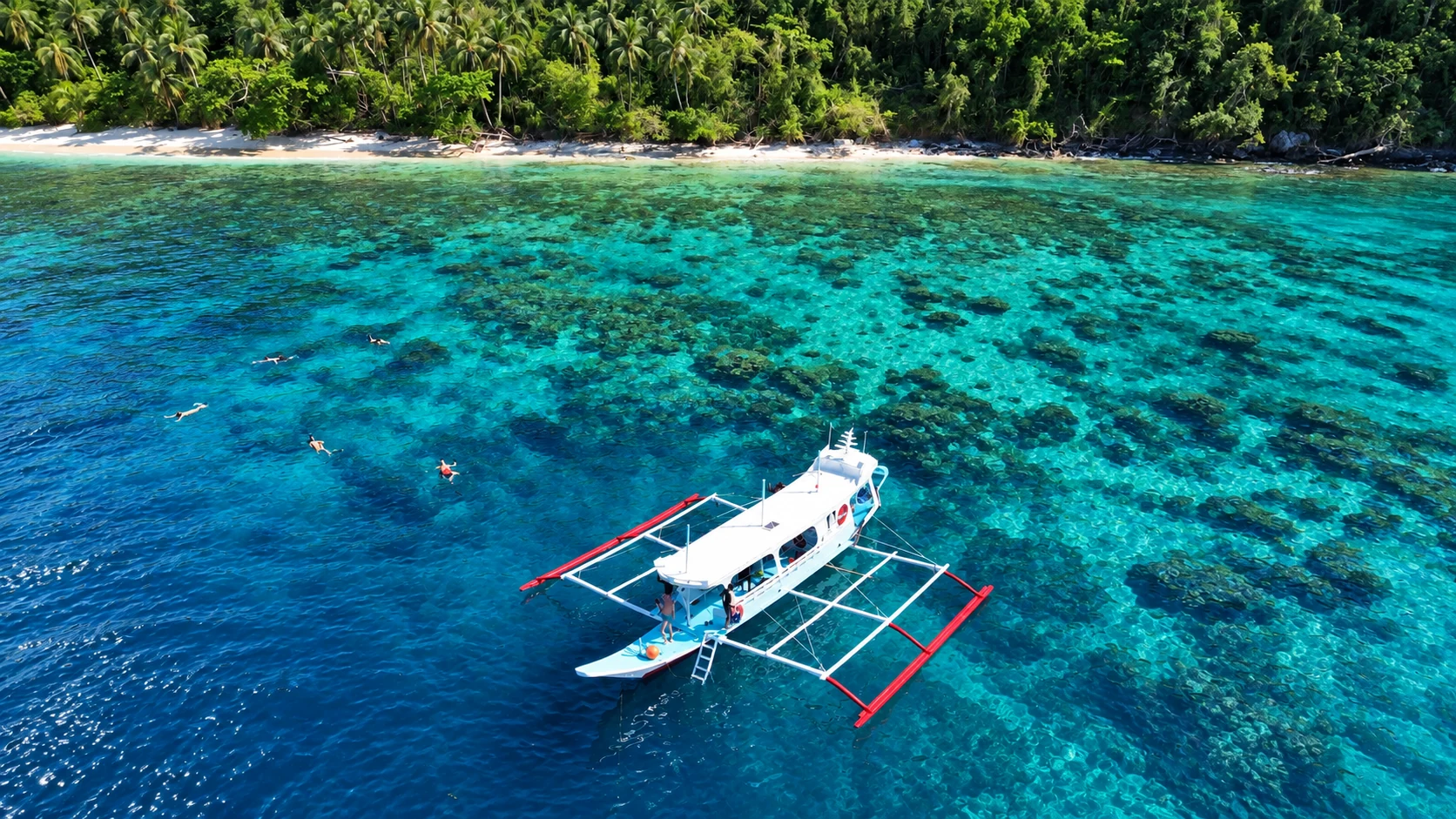 Natnat Beach w El Nido